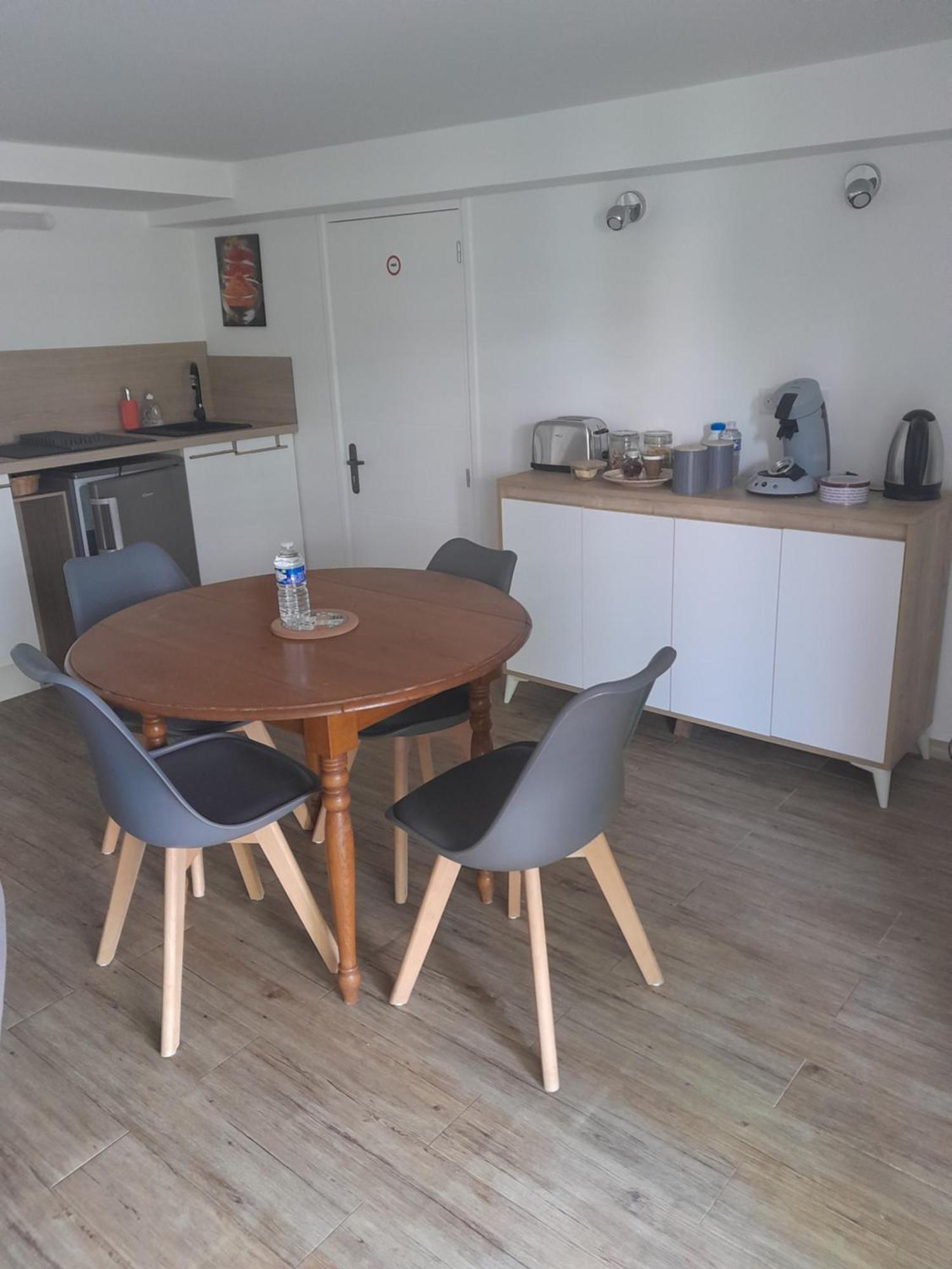 Appartamento Chez Nous Tillé Esterno foto
